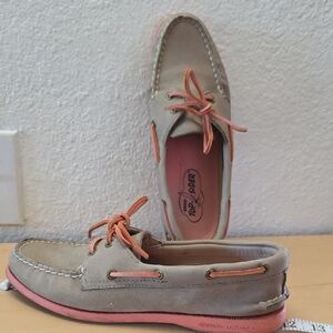 Sperry Women's Slip On- Tan and Coral Sz 8.5